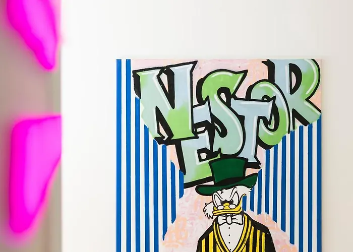 Luxurious 1000m2 With Garden And Pool * Bruksela