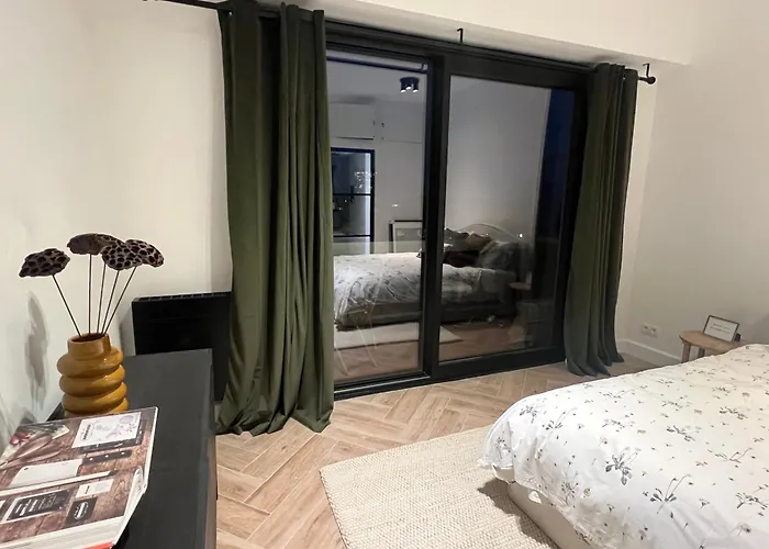 Deluxe La Cambre - With View Apartament