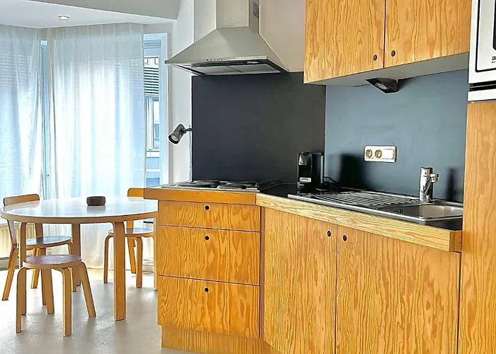 5 Min From Grand Place 1 Bedroom Apt Renovated! Apartamento Bruxelas