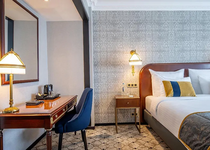 Barsey By Warwick 4*