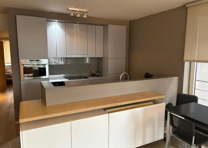 Luxurious Two Bedroom Bruxelles