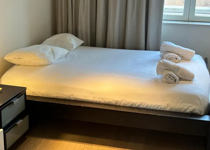 Luxurious Two Bedroom Bruxelles