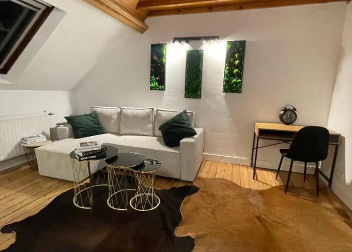 Attic European Quarter *