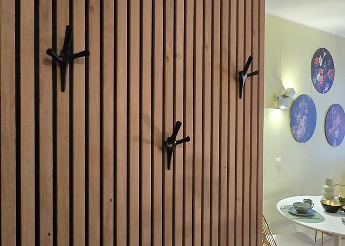 Cosy Quartier Louise 公寓 *