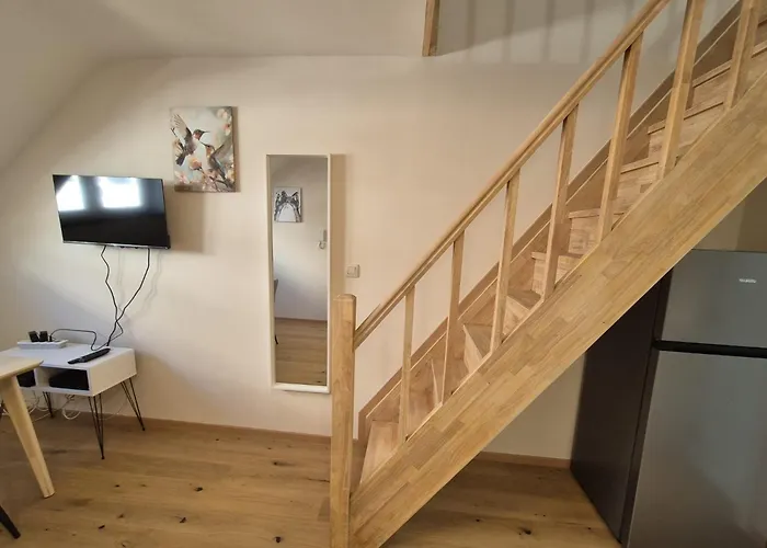 Cosy Duplex In Center Of