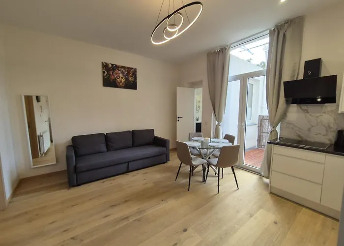 Apartman Elegant In Center Of