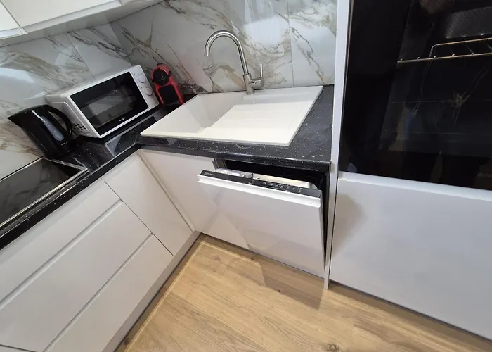 Elegant In Center Of *