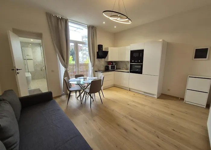 Apartman Elegant In Center Of