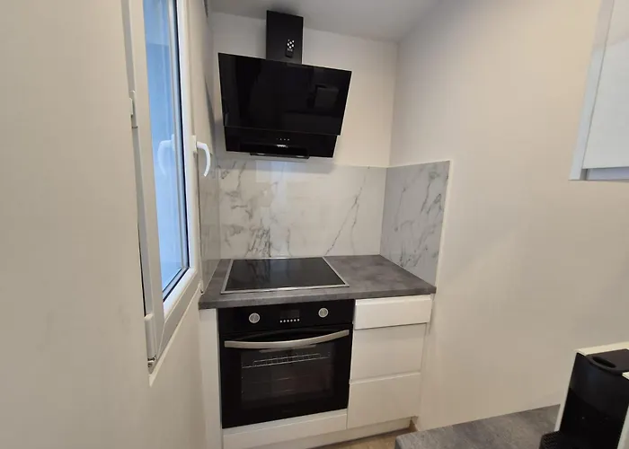 Tasson Snel Center Of Apartman *