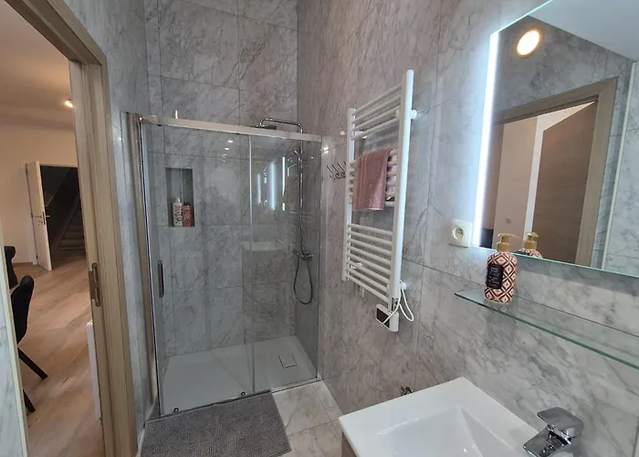 Tasson Snel Center Of Brüsszel