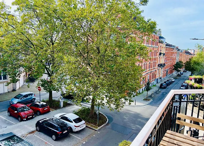 Cozy, Comfortable Apt, Well Located - Eu Ulb Vub Apartment *