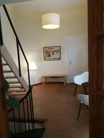 Triplex Pres De La Grand-place Brusel