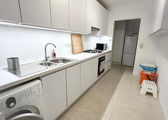 Apartment Charming Two Bedroom Flat - Nato - *