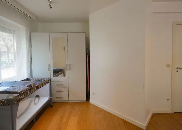 Cocon Chaud - Pour Couple Avec Ou Sans Bebe Au Rez-de-chaussee Appartement Brussel