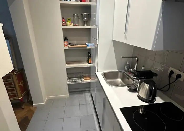 Beautiful Luxurious 1 Bedroom In The Heart Of The European Quarter * Bruxelas