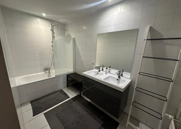 Beautiful Luxurious 1 Bedroom In The Heart Of The European Quarter * Brüssel