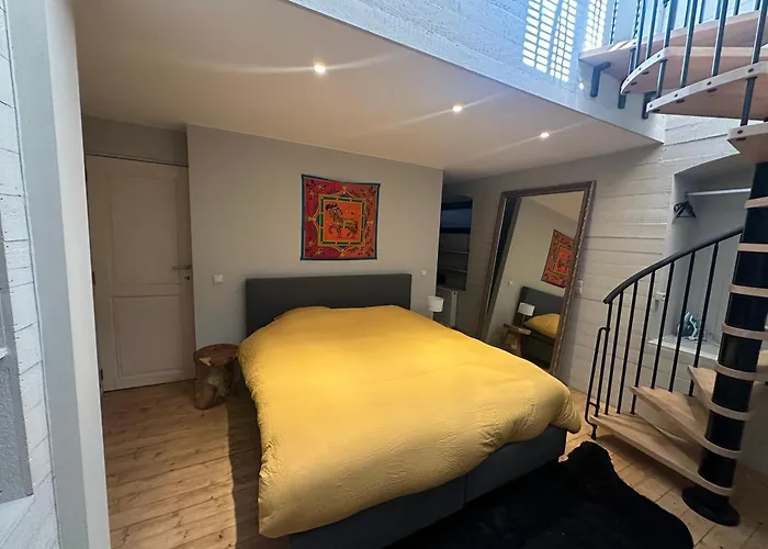 Apartamento Beautiful Luxurious 1 Bedroom In The Heart Of The European Quarter *