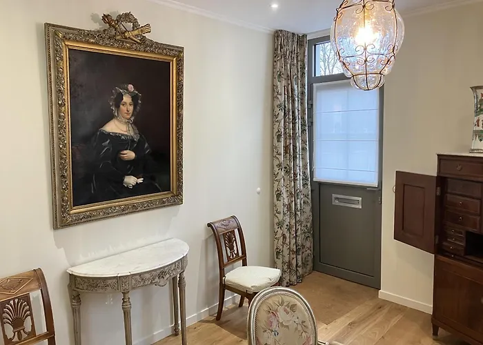 La Maison Des Sources Apartment *