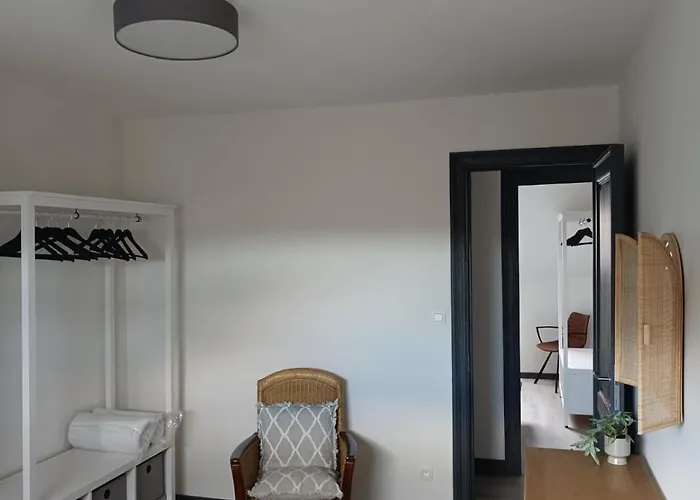 Apartment Modern Triplex 140m2 - 4 Bedrooms, 1 Living & 2 Bathrooms - 8 People In