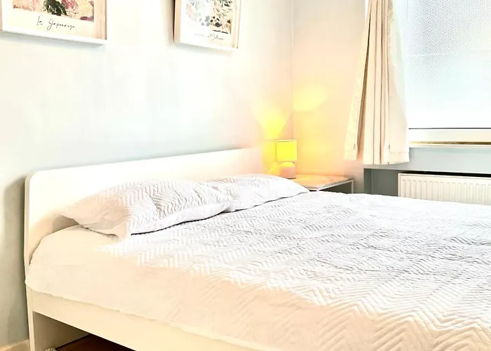 Beautiful 2 Bedroom Familiar Luxury Apartman