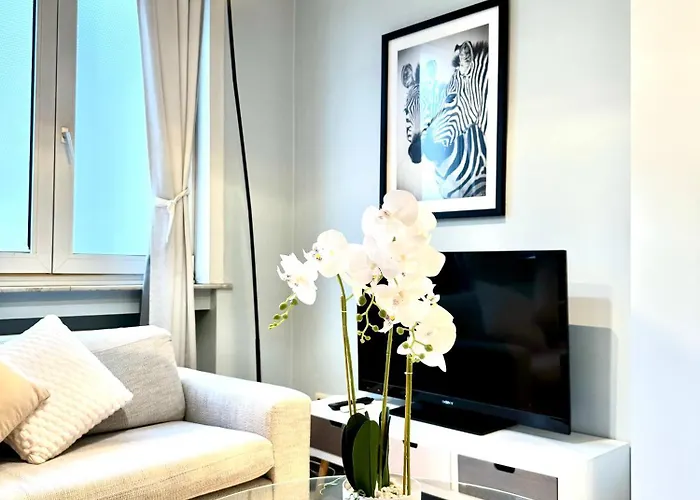 Beautiful 2 Bedroom Familiar Luxury *