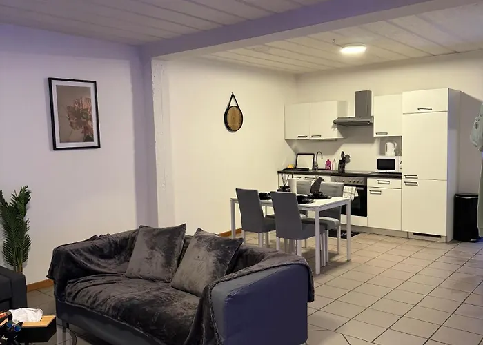 De Luxe Entierement Renove - Proche Aeroport De Bruxelles, Quartier Chic Brüsszel