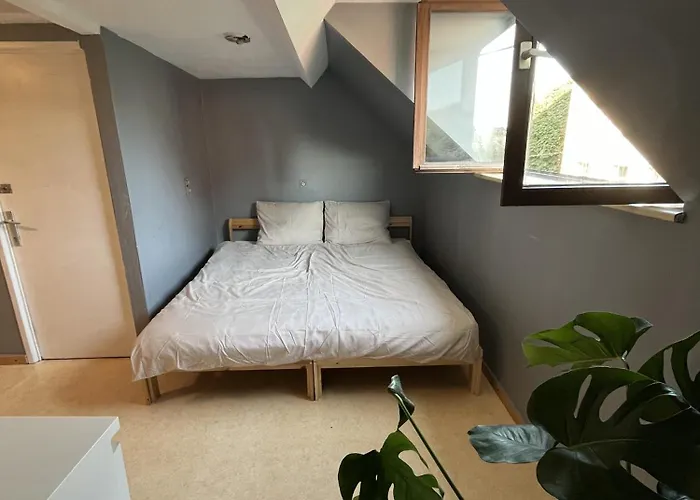 Apartman Near Center & Midi Station *