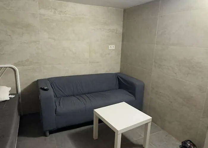 Appartement Prive Sous Sol Acces Autonome