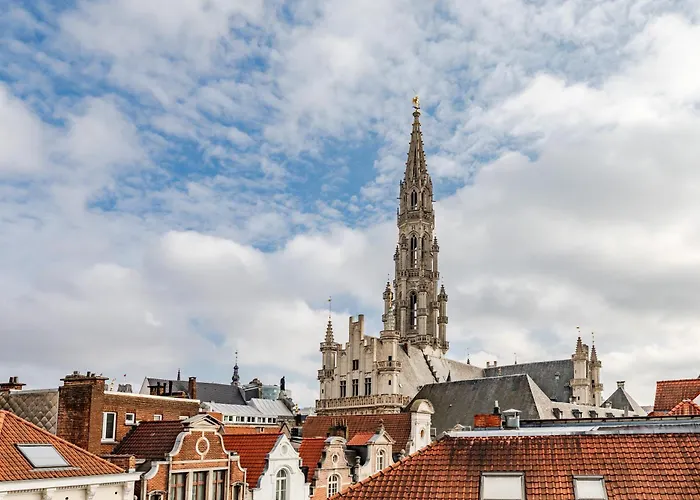 Exclusive 2br With Unesco Views *