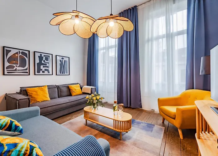 Exclusive 2br With Unesco Views *