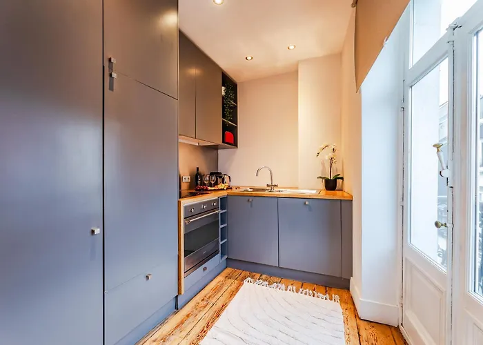 Modern Flat Near Grand Place *