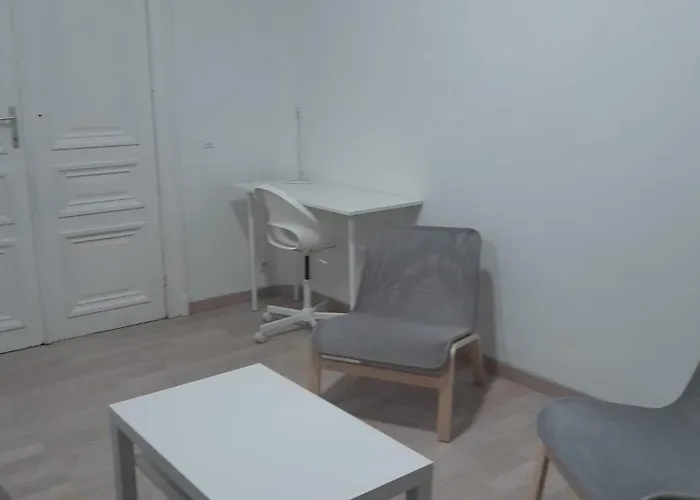 Appt Close To Grand Place Sleeps 6 Apartment