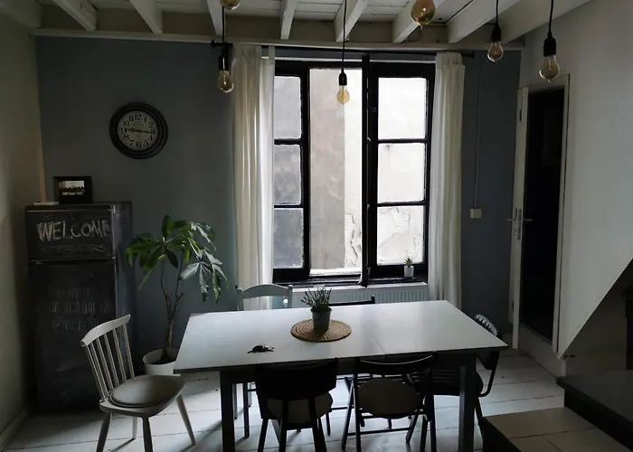 Centre Petite Privée Au Sablon ! * Bruxelles