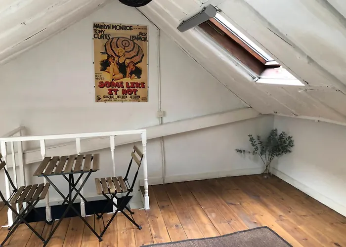 Centre Petite Privée Au Sablon ! *