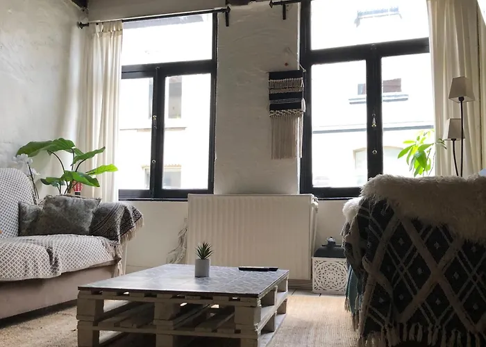 Centre Petite Privee Au Sablon !