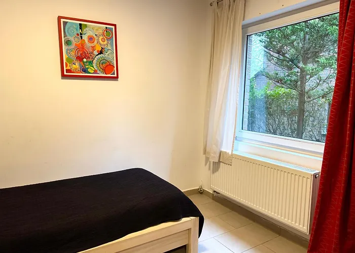 Situe A Woluwe-saint-lambert Apartment