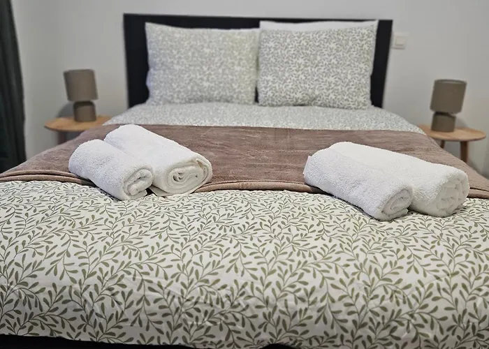 With Terrace 1 شقة