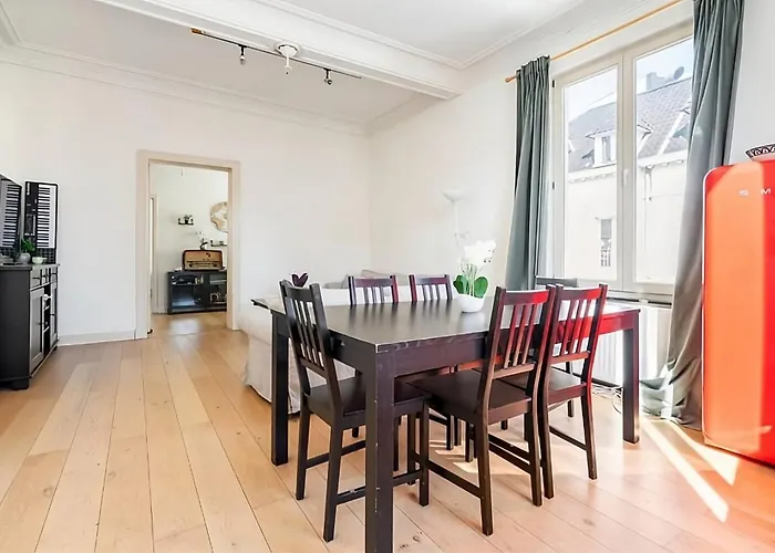 Victor Hugo Centre *