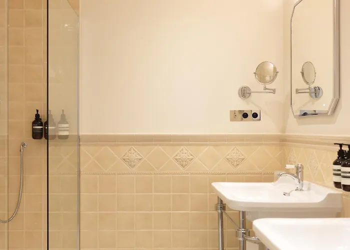 Hotel Fleur De Brussels