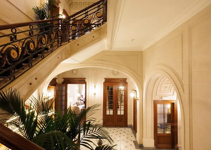 Hotel Fleur De Brussels