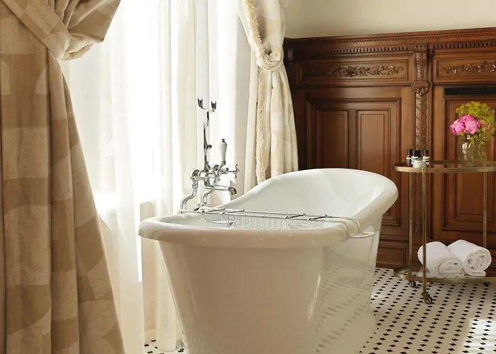 Hotel Fleur De Brussels