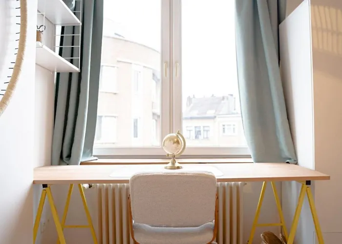 Apartamento 2 Avec Rooftop Suspendu Au Cimetiere D'ixelles *