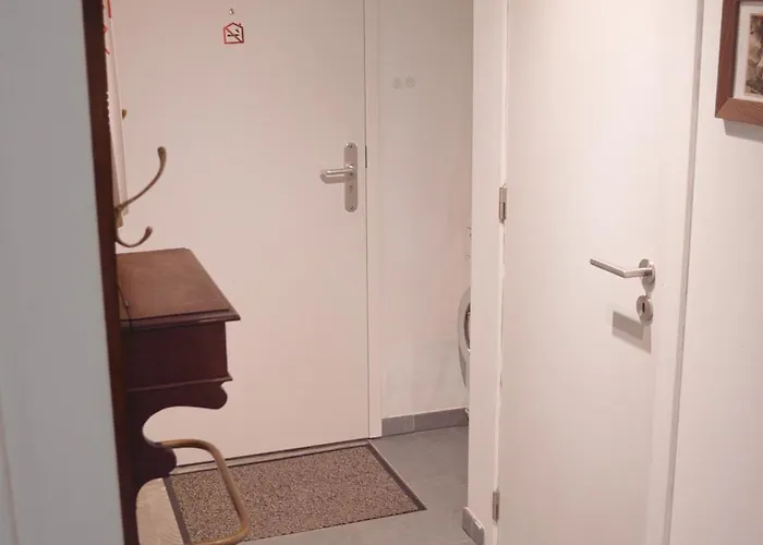 1br Metro Hopital Erasme Bordet Handicapt Friendly