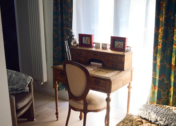 1br Metro Hopital Erasme Bordet Handicapt Friendly Brusel