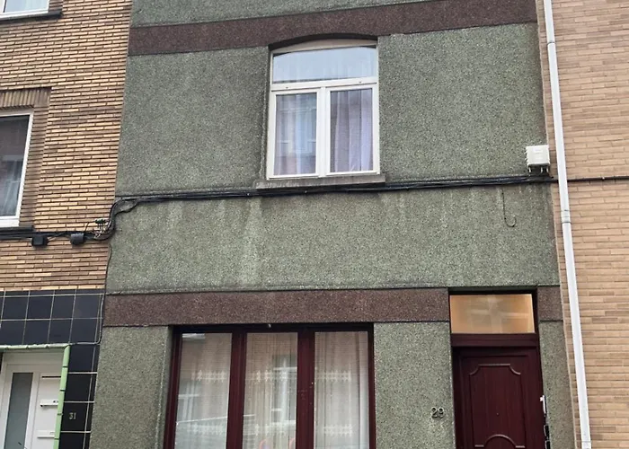 Avec Terrasse Privee Et Garage Rez De Chaussee Lumineux * Brusel