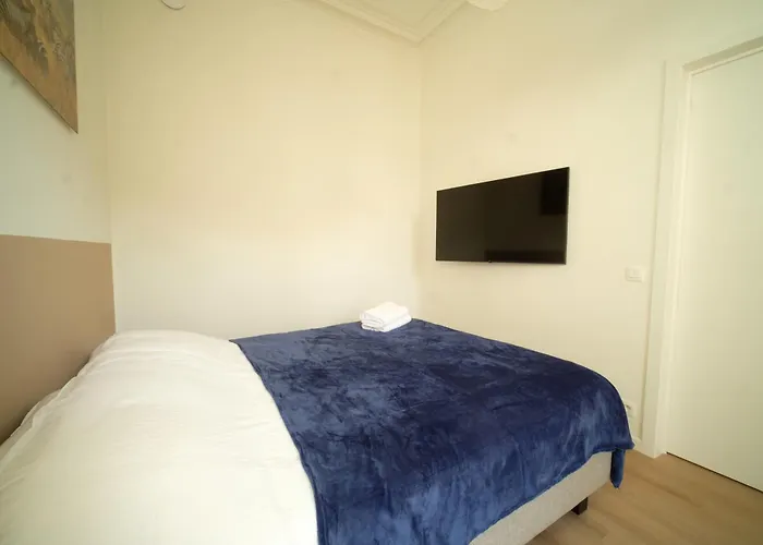 Noble Nest - Downtown Apartment Brussels