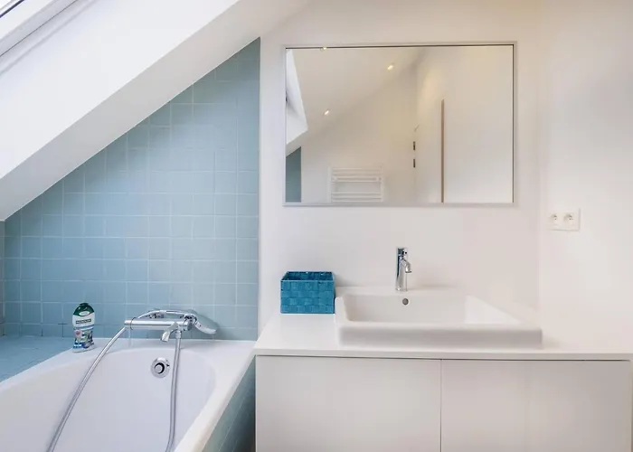 Floor New Duplex Stunning View In Trendy St Gilles Apartment *