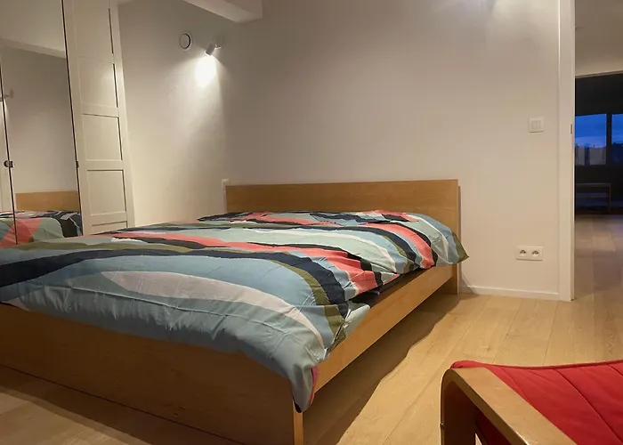 דירה Penthouse Deschanel בריסל