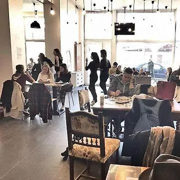 Midi 81 Auberge de jeunesse Bruxelles