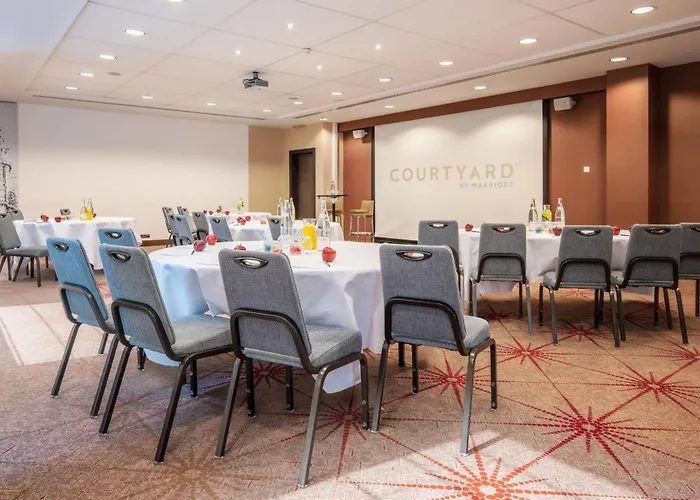 布鲁塞尔万怡酒店 4* 布鲁塞尔